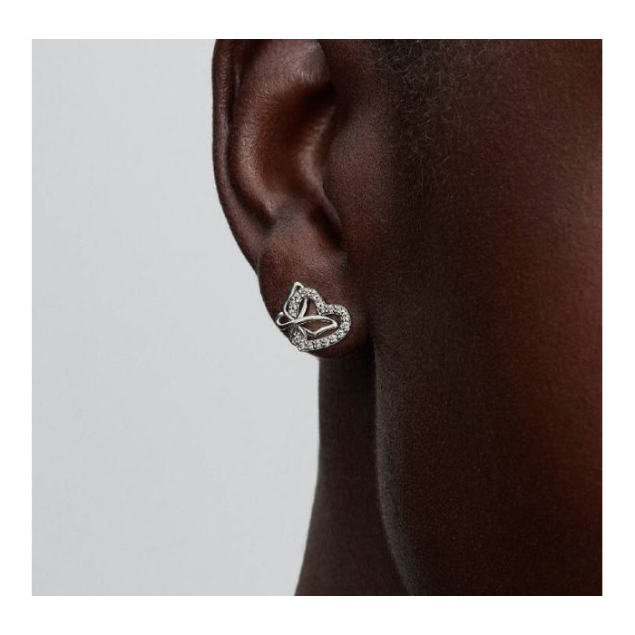 275882 01 Pandora Heart And Butterfly Stud Earrings 294476C01 Juwelier Clem Vercammen.jpg