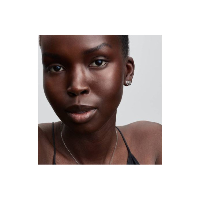 275882 01 Pandora Heart And Butterfly Stud Earrings 294476C01 Juwelier Clem Vercammen.jpg