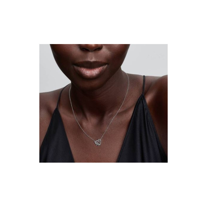 275884 01 Pandora Heart And Butterfly Collier 394477C01-45 Juwelier Clem Vercammen.jpg