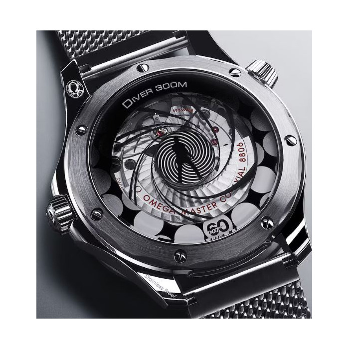 omega-seamaster-diver-300m-jubileum james Bond 60 Jaar co-axial-master-chronometer-42-mm-21030422003002-Juwelier Clem Vercammen 20 1.jpg