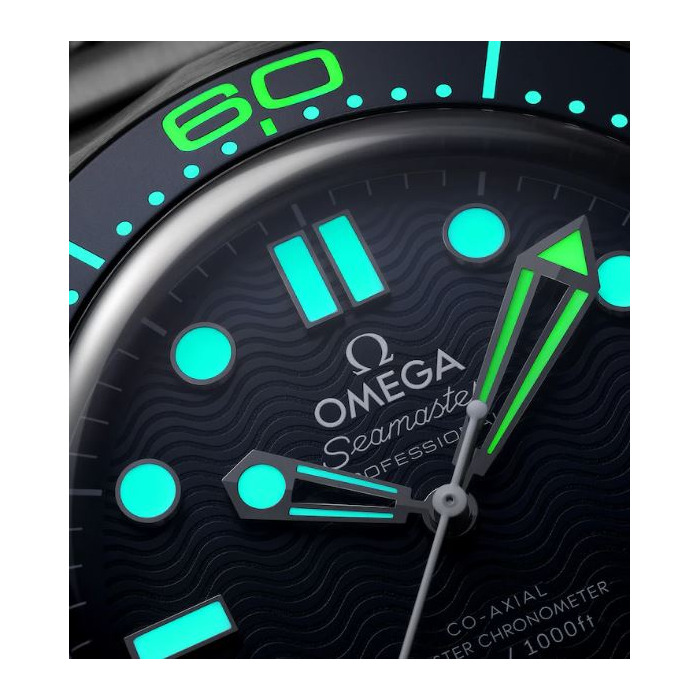 omega-seamaster-diver-300m-jubileum james Bond 60 Jaar co-axial-master-chronometer-42-mm-21030422003002-Juwelier Clem Vercammen 20 1.jpg