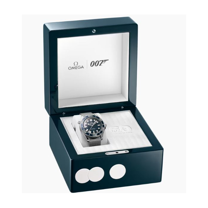 omega-seamaster-diver-300m-jubileum james Bond 60 Jaar co-axial-master-chronometer-42-mm-21030422003002-Juwelier Clem Vercammen 20 1.jpg