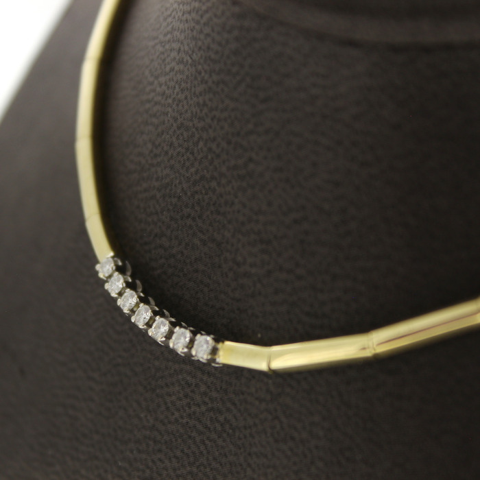 Collier Geelgoud 18 Karaat Briljanten Tweedehands 1681-3155 Juwelier Clem Vercammen.jpg