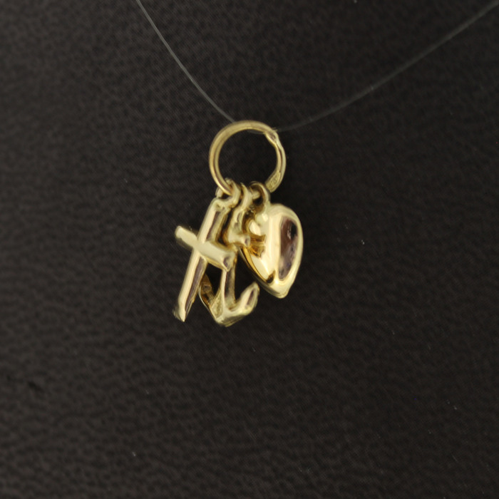 Hanger Geelgoud 18 Karaat Geloof Hoop Liefde Tweedehands 82841-3152 Juwelier Clem Vercammen.jpg