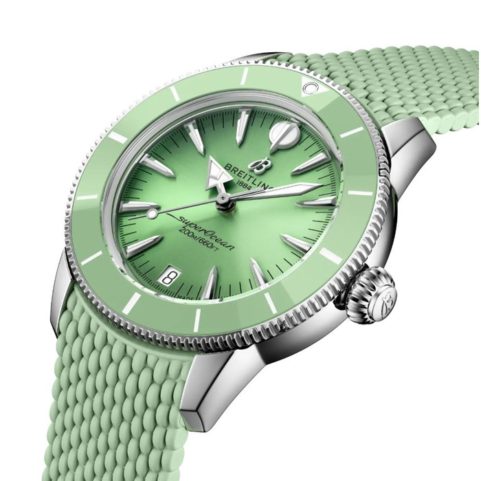 275271 01 Breitling Superocean Heritage Automatic 36 A10390361l1s1.jpg