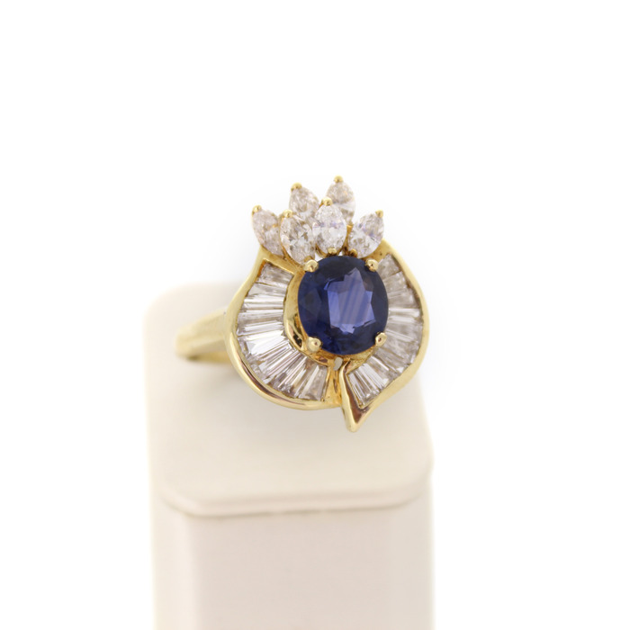 Ring Geelgoud 18K Saffier Markies Baguetten Tweedehands 2254-3205 Juwelier Clem Vercammen.jpg