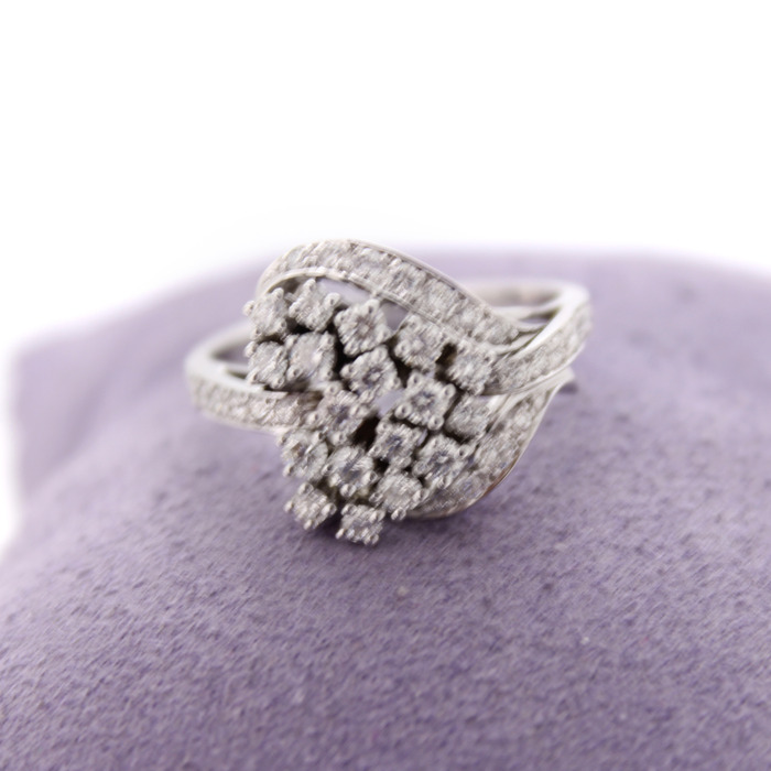 Coctail Ring Witgoud 18 Karaat Briljanten Tweedehands 2191-3172 Juwelier Clem Vercammen.jpg