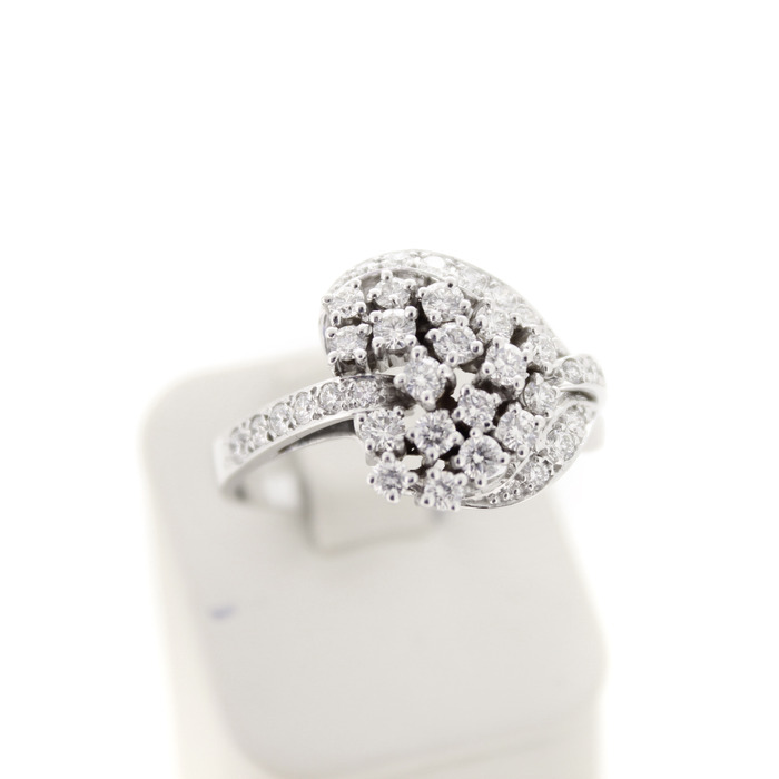Coctail Ring Witgoud 18 Karaat Briljanten Tweedehands 2191-3172 Juwelier Clem Vercammen.jpg