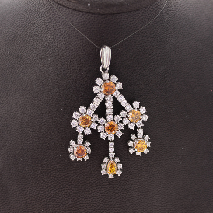Hanger Witgoud 18 Karaat Briljanten Gele Kleurstenen Tweedehands 2195-3176 Juwelier Clem Vercammen.jpg