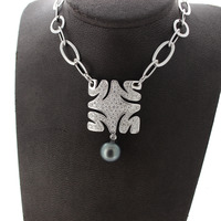 Juweel Hulchi Belluni collier witgoud 18 karaat briljanten en tahiti parel '2198-3179-TWDH' Juweel Hulchi Belluni collier witgoud 18 karaat briljanten en tahiti parel '2198-3179-TWDH'