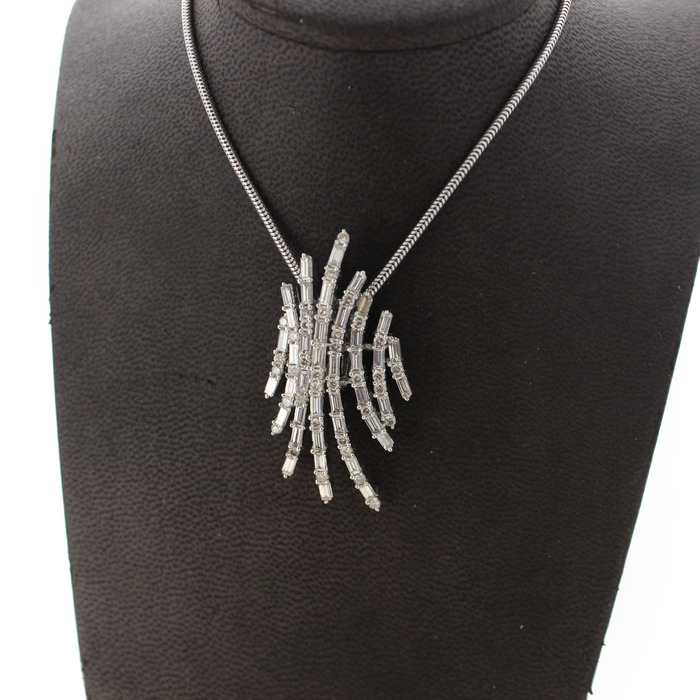 Vintage ketting Hanger witgoud 18K Briljanten Baguetten Tweedehands 2199-3180 Juwelier Clem Vercammen.jpg