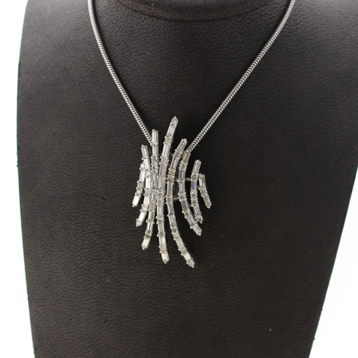 Vintage ketting Hanger witgoud 18K Briljanten Baguetten Tweedehands 2199-3180 Juwelier Clem Vercammen.jpg