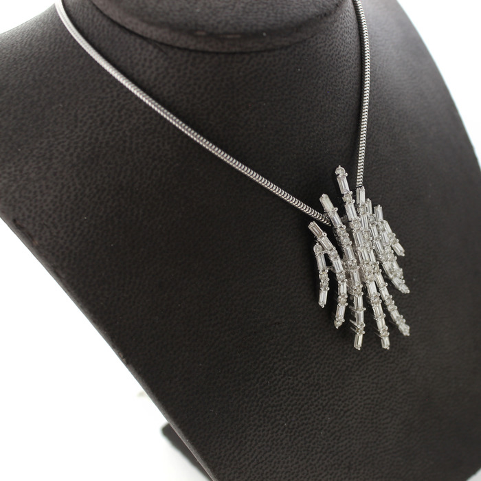 Vintage ketting Hanger witgoud 18K Briljanten Baguetten Tweedehands 2199-3180 Juwelier Clem Vercammen.jpg