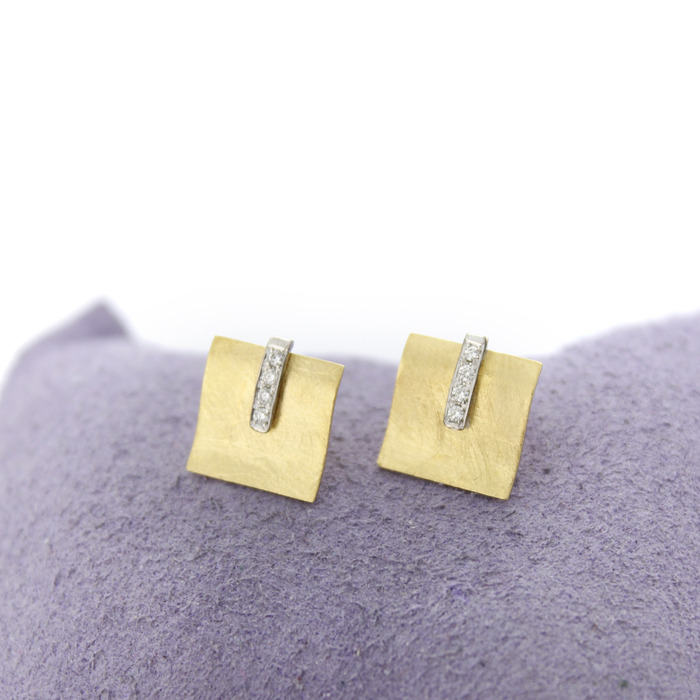 Oorstekers Geelgoud 8K Briljanten TWeedehands 2204-3181 Juwelier Clem Vercammen.jpg