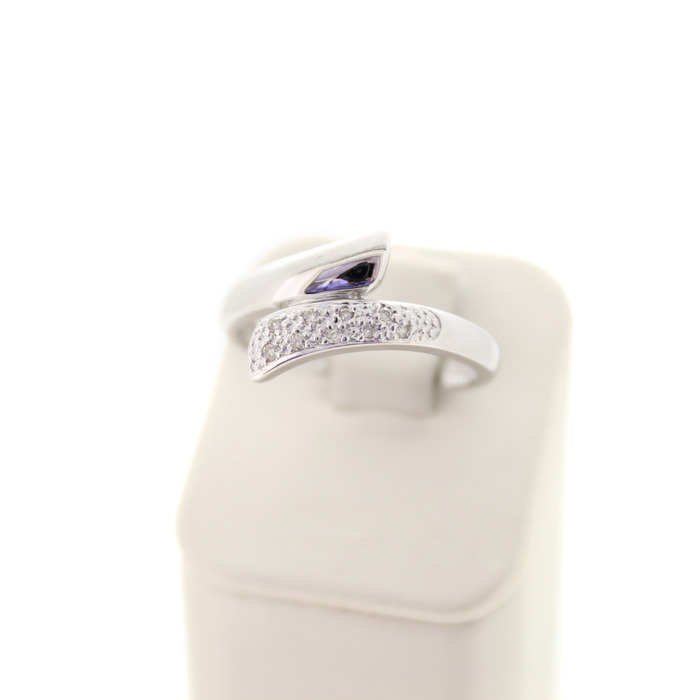 Ring Witgoud 18K Diamanten TWeedehands 82843-3182 Juwelier Clem Vercammen.jpg