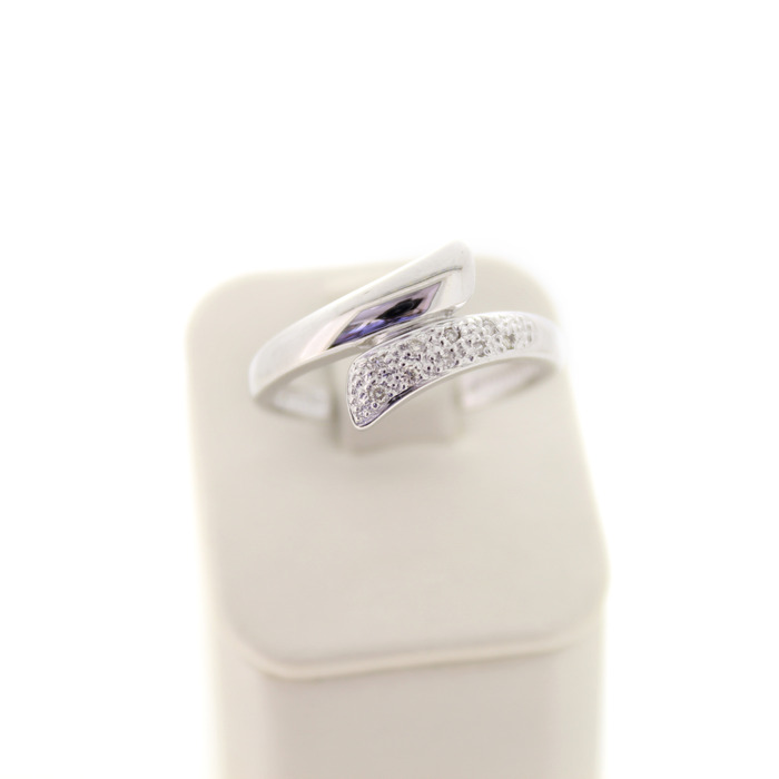 Ring Witgoud 18K Diamanten TWeedehands 82843-3182 Juwelier Clem Vercammen.jpg