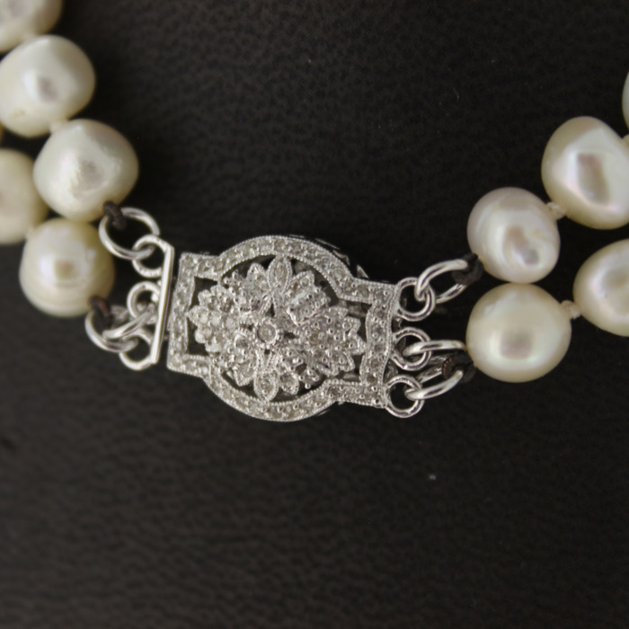 Parelcollier Witgoud 18K Brijanten Tweedehands 2300-3229 Juwelier Clem Vercammen.jpg