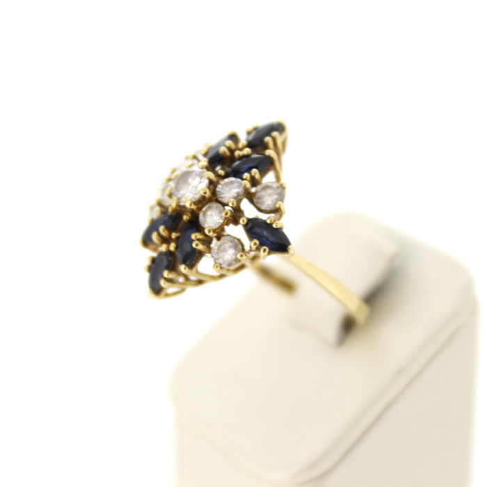 Coctail Ring Geelgoud 18K Briljanten Saffier Tweedehand 2363-3242 Juwelier Clem Vercammen.jpg