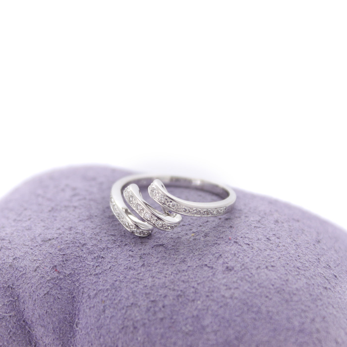 Ring Witgoud 18 Karaat briljanten TWeedehands 82489-3214 Juwelier Clem Vercammen.jpg