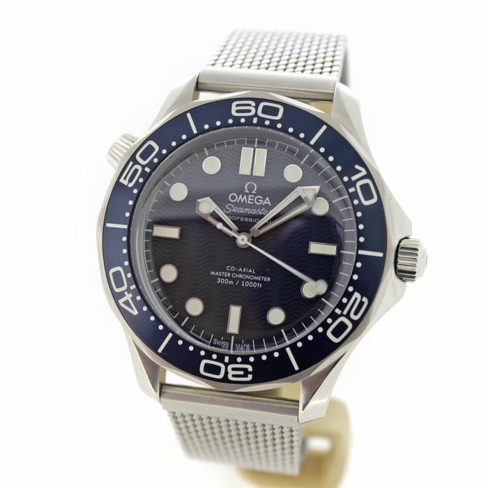 Omega Seamaster Diver 300M James Bond Anniversary 60th 21030422003002 Tweedehands 2307-2062 Juwelier Clem Vercammen.jpg