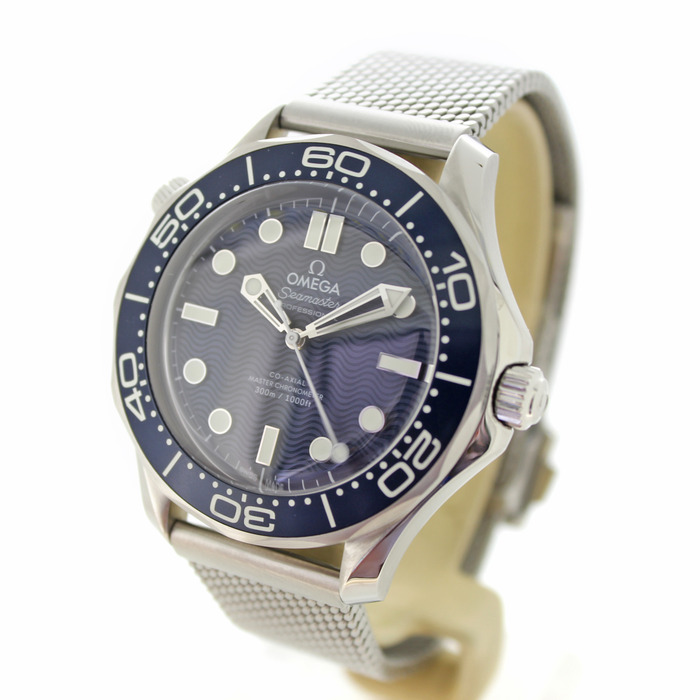 Omega Seamaster Diver 300M James Bond Anniversary 60th 21030422003002 Tweedehands 2307-2062 Juwelier Clem Vercammen.jpg