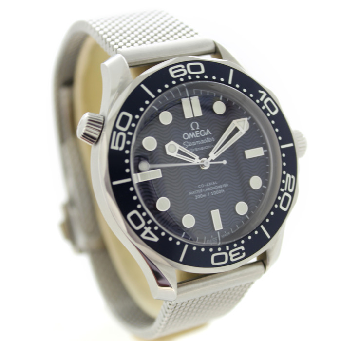 Omega Seamaster Diver 300M James Bond Anniversary 60th 21030422003002 Tweedehands 2307-2062 Juwelier Clem Vercammen.jpg