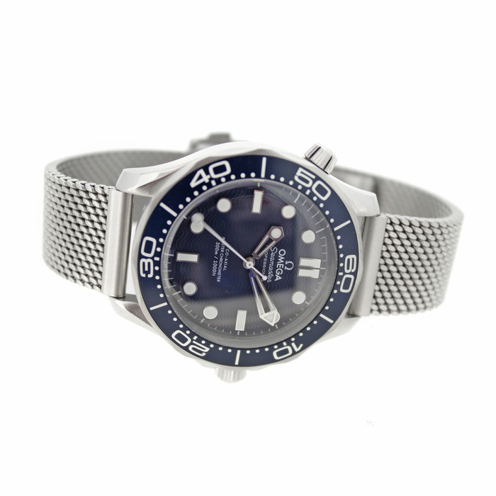 Omega Seamaster Diver 300M James Bond Anniversary 60th 21030422003002 Tweedehands 2307-2062 Juwelier Clem Vercammen.jpg