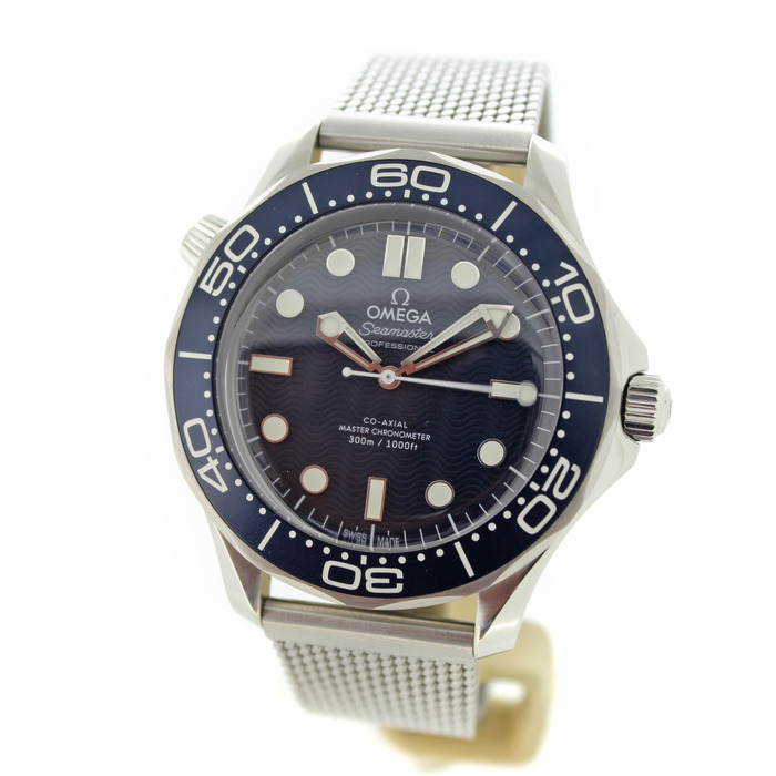 Omega Seamaster Diver 300M James Bond Anniversary 60th 21030422003002 Tweedehands 2307-2062 Juwelier Clem Vercammen.jpg