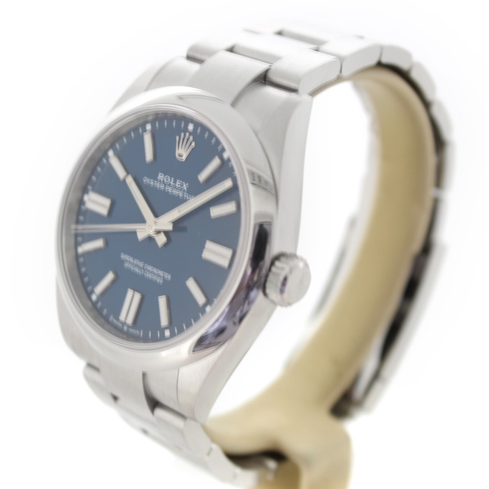 Rolex Oyster Perpetual 134300 Tweedehands 2071-276493 Juwelier Clem Vercammen.jpg