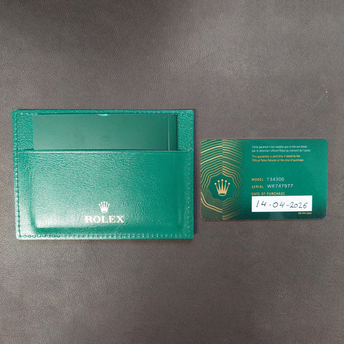 Rolex Oyster Perpetual 134300 Tweedehands 2071-276493 Juwelier Clem Vercammen.jpg