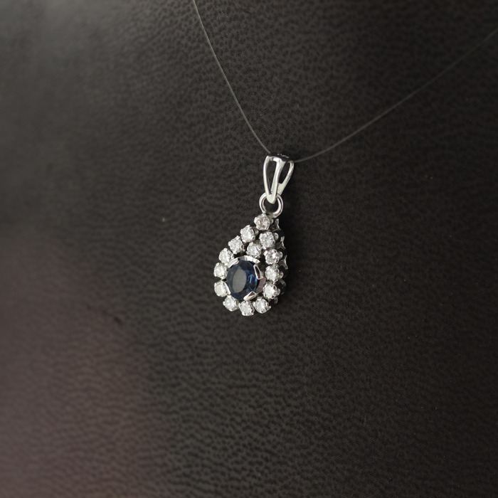 Hanger Witgoud 18K Briljanten Saffier Tweedehands 2367-3246 Juwelier Clem Vercammen.jpg