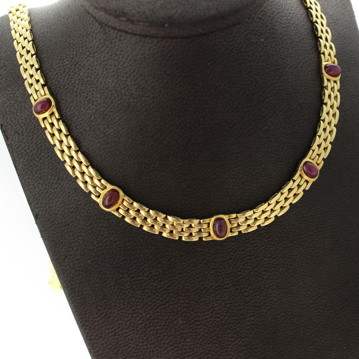 Collier Geelgoud 18K Cabushon Robijnen TWeedehands 82844-3183 Juwelier Clem Vercammen.jpg
