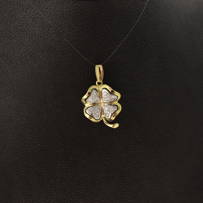 Hanger Klavertje 4 Bicolor Wit geelgoud 18K briljanten Tweedehands 81845-3210 Juwelier Clem Vercammen.jpg