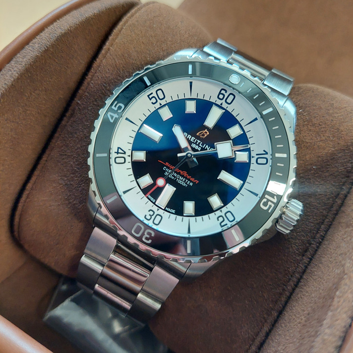 Breitling Superocean Automaat 46mm A17378211B1A1 Tweedehands Juwelier 2461-2064 Juwelier Clem Vercammen.jpg