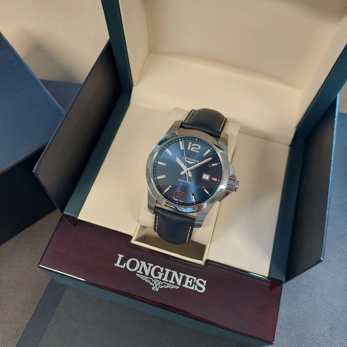 Longines Conquest L376049660 Tweedehands 3135-2081 Juwelier Clem Vercammen.jpg