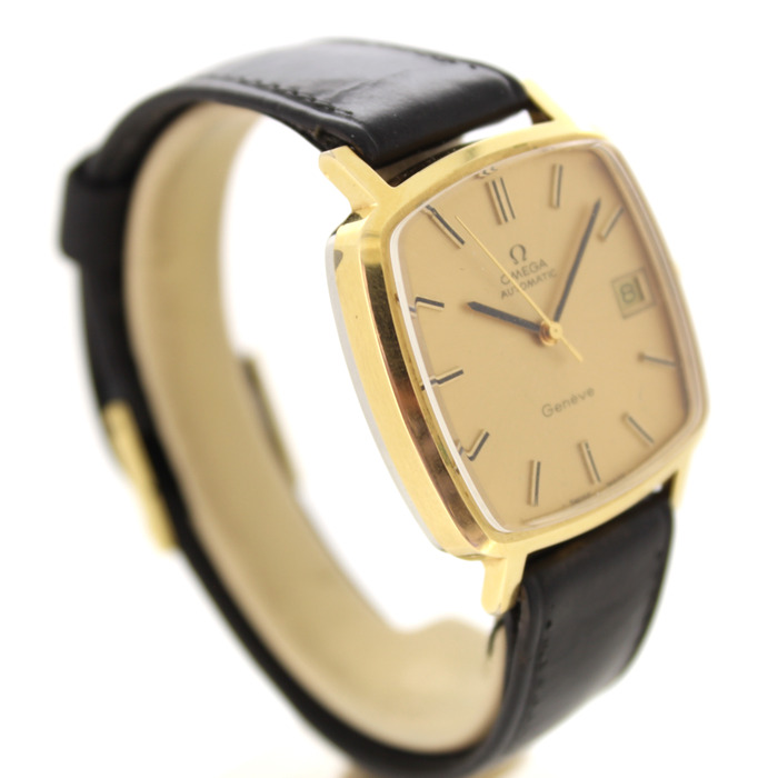 Omega Geneve Vintage 1620060 Tweedehands 2324-2084 Juwelier Clem Vercammen.jpg