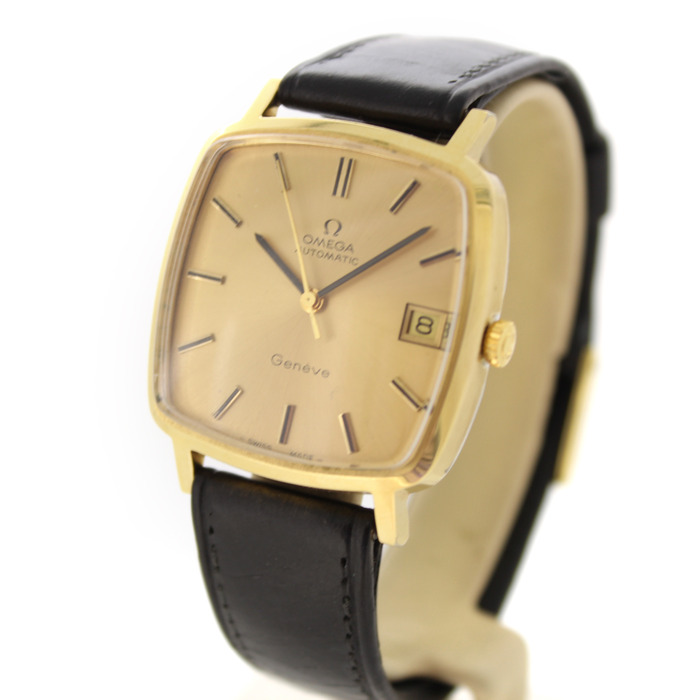 Omega Geneve Vintage 1620060 Tweedehands 2324-2084 Juwelier Clem Vercammen.jpg