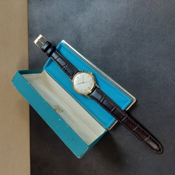 Baume Mercier Vintage Baumatic Tweedehands 85141-2075 Juwelier Clme Vercammen.jpg