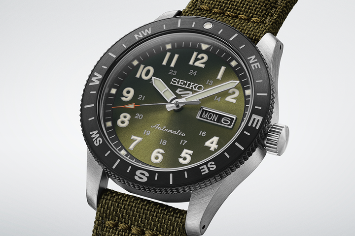 Seiko 5 Sports Field Series Seiko 5 Sports Field Series