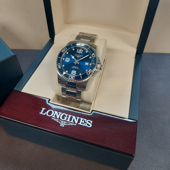 Longines Hydroconquest L37814966 Tweedehands 2794-2074 Juwelier Clem Vercammen.jpg