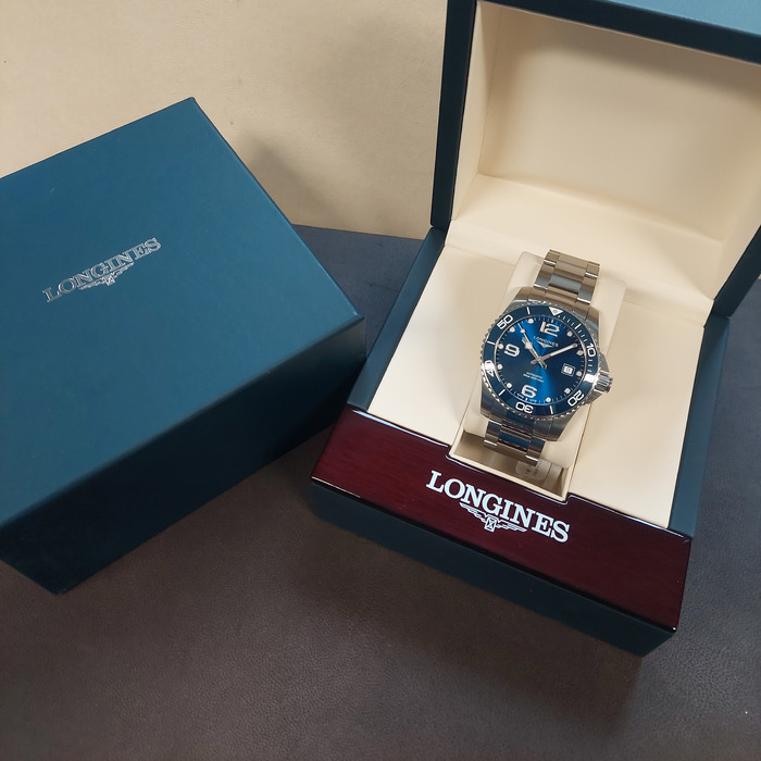 Longines Hydroconquest L37814966 Tweedehands 2794-2074 Juwelier Clem Vercammen.jpg