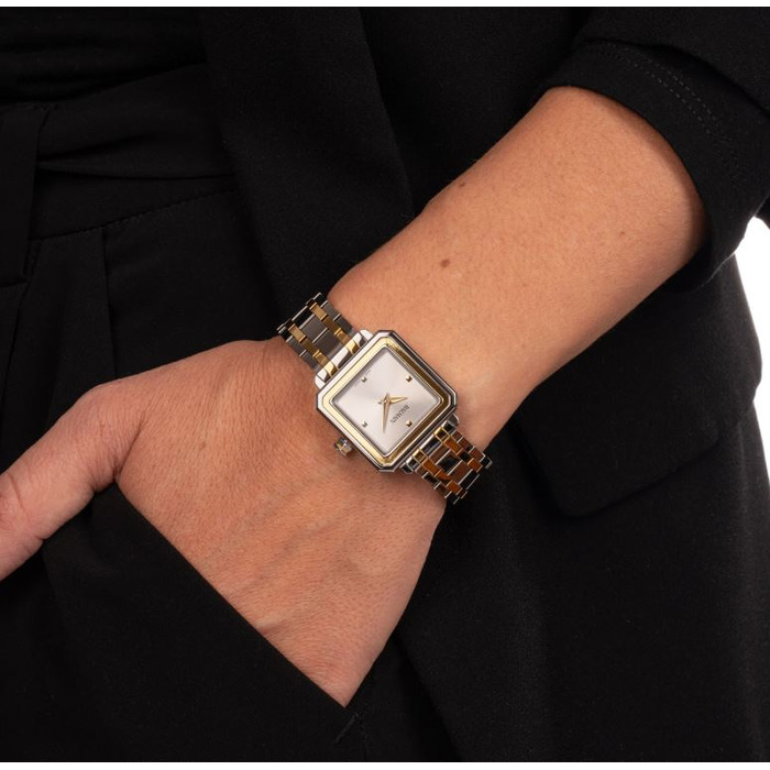 276943 01 Balmain Eirini B47323926 Juwelier Clem Vercammen.jpg