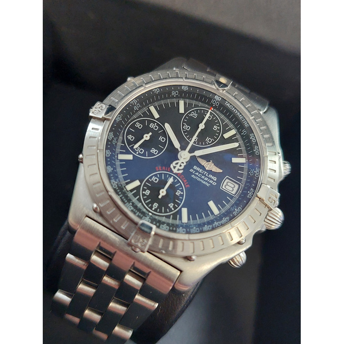 Breitling Chronomat Blackbird Special Edition A13350 Tweedehands 3173-2088 Juwelier Clem Vercammen.jpg