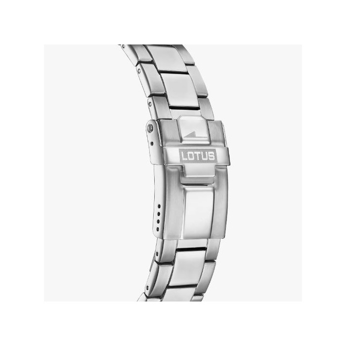 252195 01 Lotus 18756-1 Juwelier Clem Vercammen.jpg