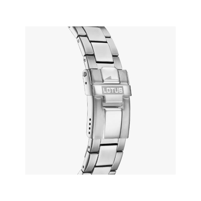 252200 01 Lotus 18759-1 Juwelier Clem Vercammen.jpg