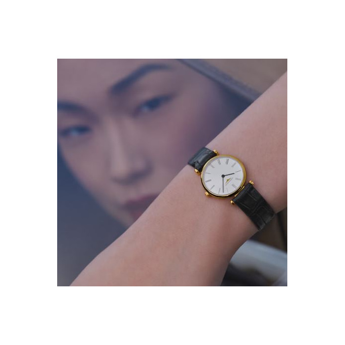 194293 01 Longines La-Grande Classique De Longines Extra Small L42092112 Juwelier Clem Vercammen.jpg