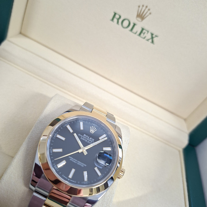 Rolex Datejust 41 126303 6.jpg