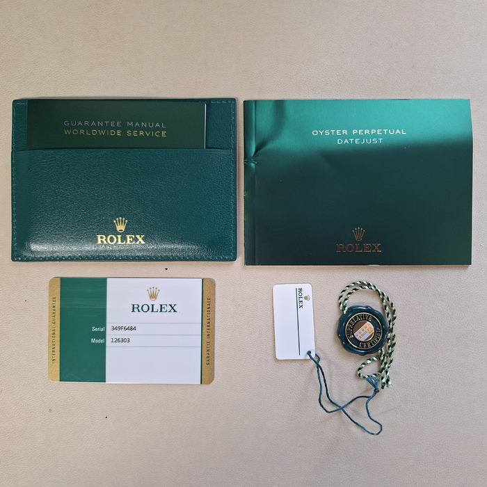 Rolex Datejust 41 126303 6.jpg