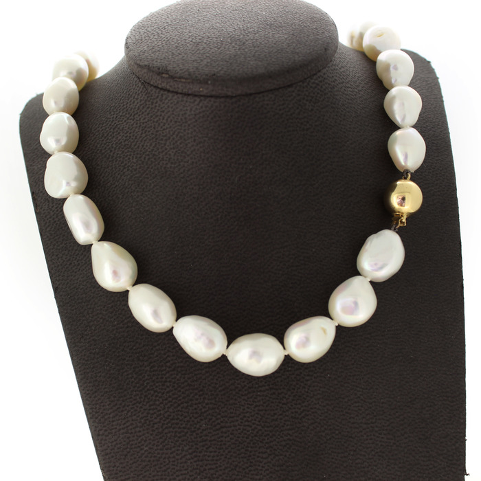 Parelcollier Zoetwaterparels Geelgouden Slot Tweedehands 4050-3279 Juwelier Clem Vercammen.jpg