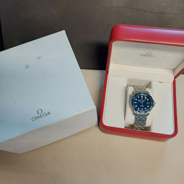 Omega Seamaster Diver 21230412003001 Tweedehands 3853-2098 Juwelier Clem Vercammen.jpg